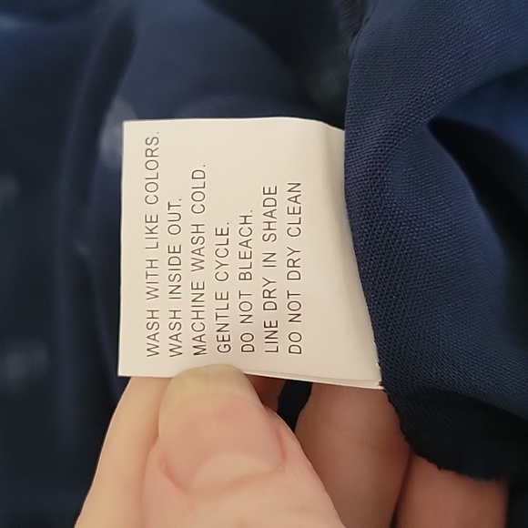 Navy Frayed Thread Sleeveless Blouse - Picture 6 of 7